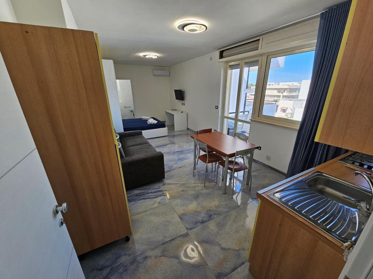Infinity Residence Con Parcheggio Porto Cesareo Exterior foto